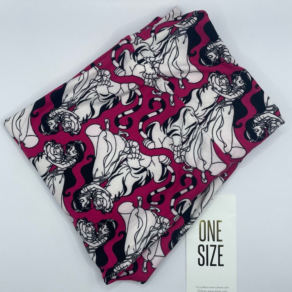Lularoe Disney OS leggings